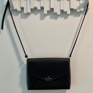 Kate Spade - Envelope-Style Cross-Body Bag in Black